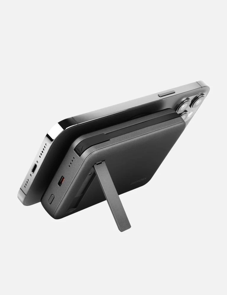 Energea Magpac Pro Plus | 10000mAh Qi2 Powerbank w/ Built-In Cable - Gunmetal Black