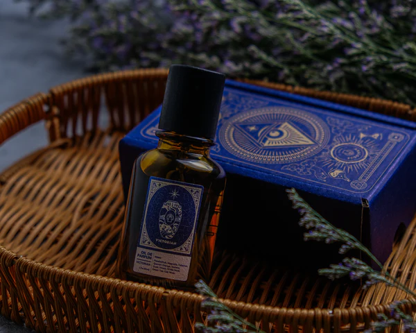 Analogue Apotik Victorian Oil De Parfum