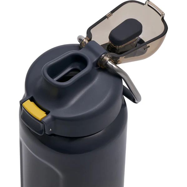 Stanley Classic Wellspring Vacuum Bottle | 24oz