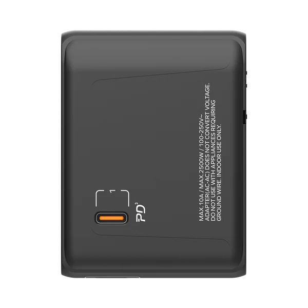Momax 1-World | 5-Port Travel Charger 35W + AC Travel Adapter