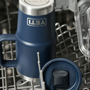 YETI Rambler® 30 oz (887 ml) Travel Mug WITH COLOR-MATCHED LEAKPROOF STRONGHOLD™ LID