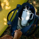 YETI Rambler® 30 oz (887 ml) Travel Mug WITH COLOR-MATCHED LEAKPROOF STRONGHOLD™ LID