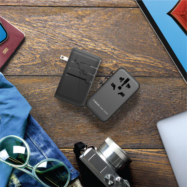 Momax 1-World | Universal 4-Port Travel GaN Charger 100W - Black