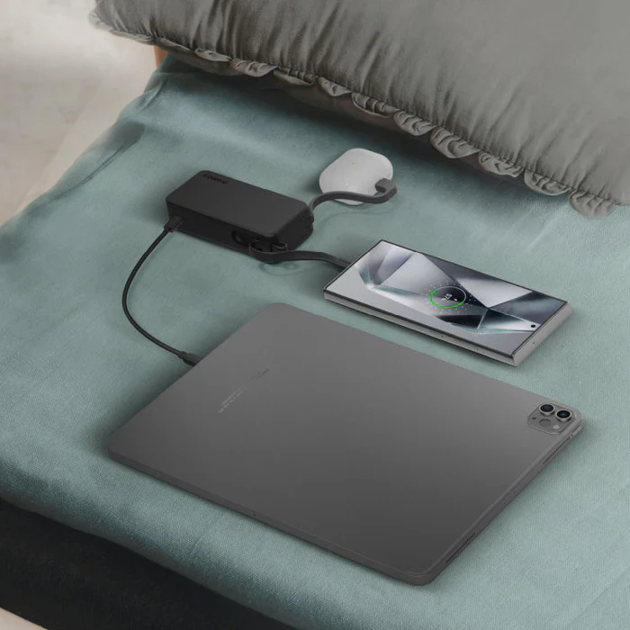 Momax 1-Power Vital+ | 10000mAh Battery Pack w/ Dual USB-C Cable