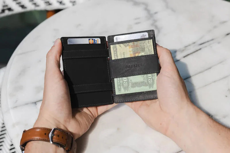 Garzini Essenziale Magic Wallet Airtag