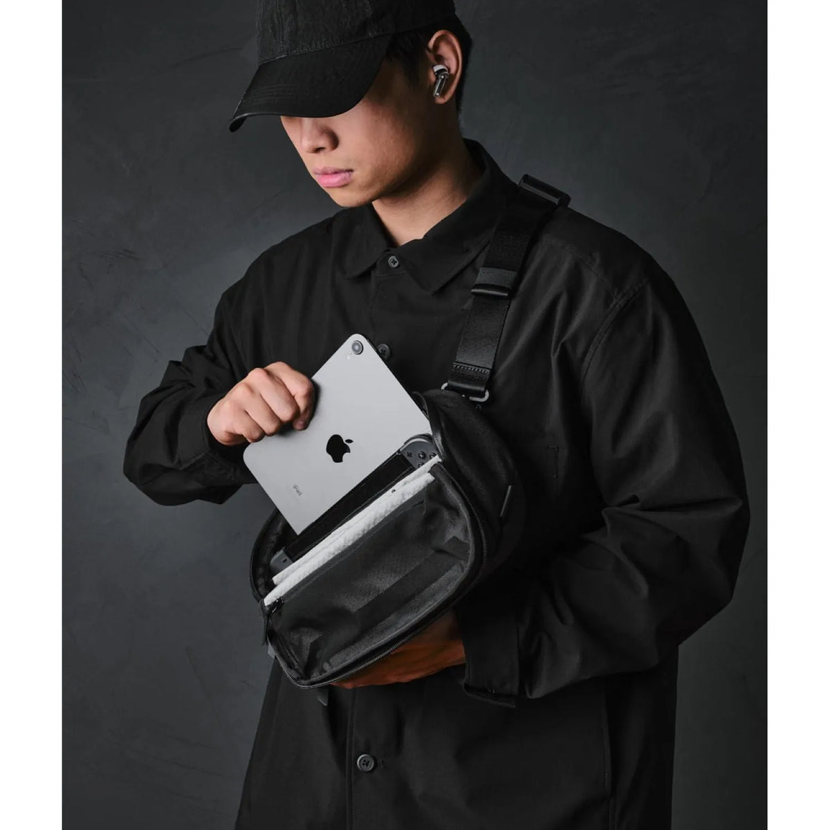 バッグ ALPAKA Vertex Pouch Vertex Pouch
