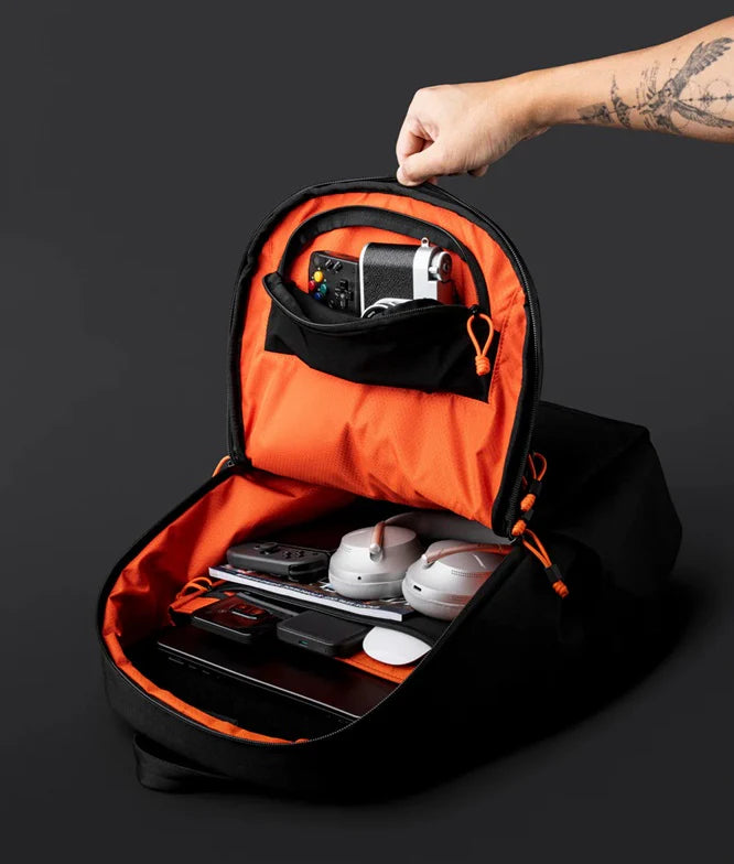 バッグ ALPAKA BRAVO BACKPACK 9TH ANNIVERSARY Alpaka Bravo Backpack – 9th Anniversary Edition – Oribags