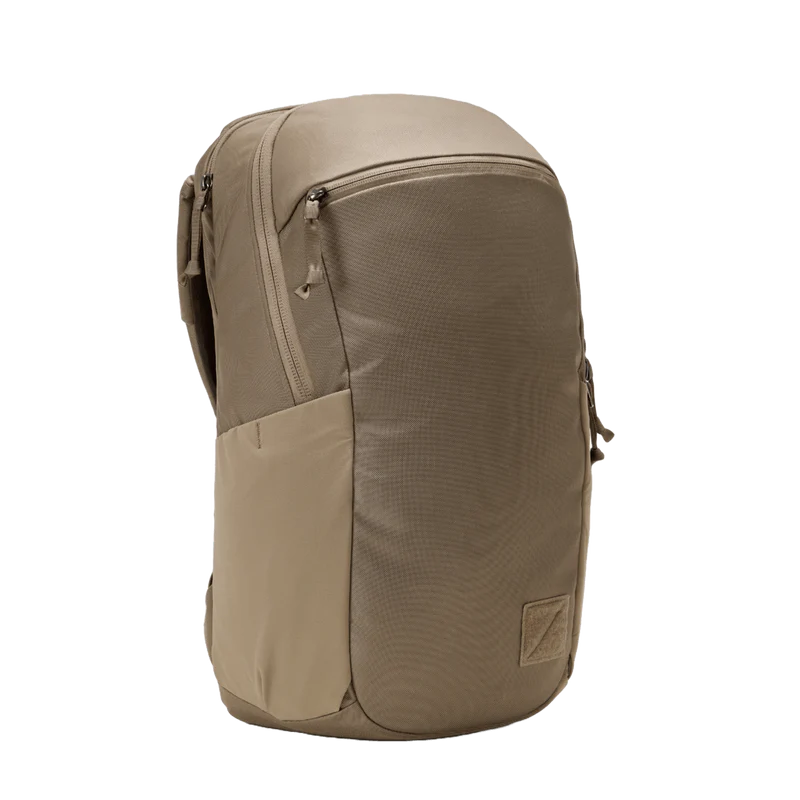 Evergoods Civic Half Zip 22L | Fossil Brown – Oribags