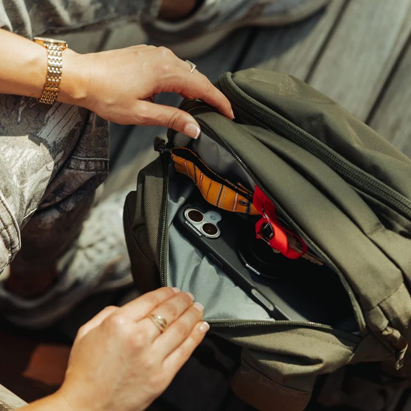 Evergoods Civic Panel Loader 16L - OD Green