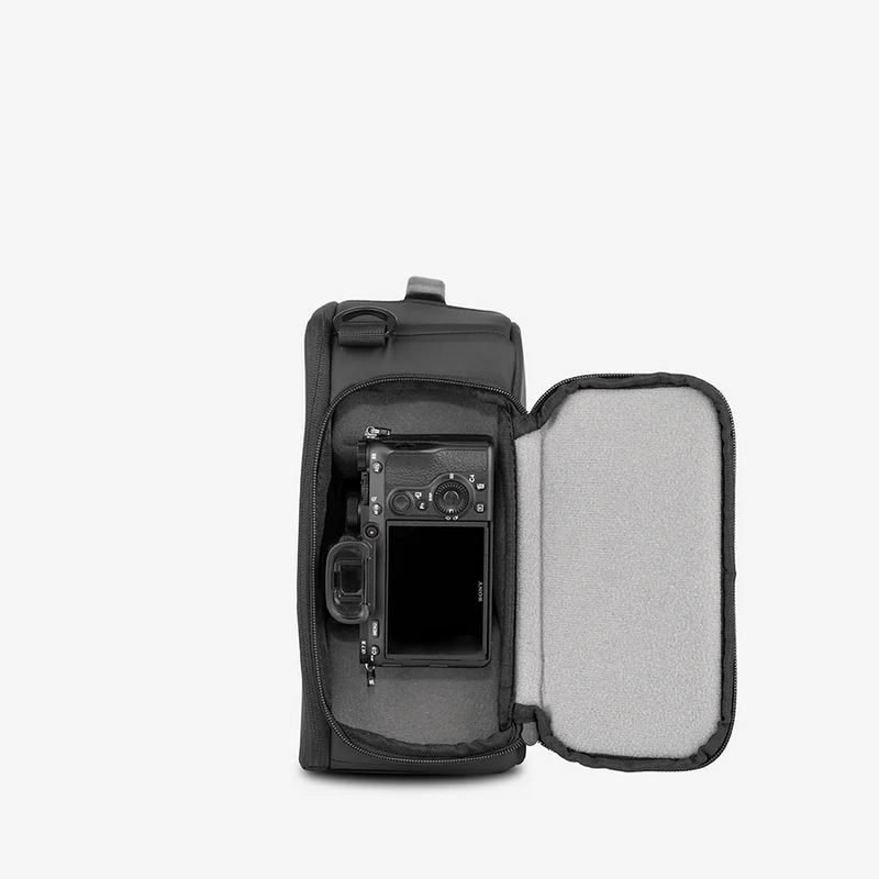Wandrd Essential Camera Cube V2