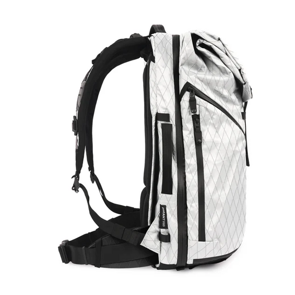RESISTANT BOND バックパック ホワイト X-PAC RESISTANT BOND バックパック ホワイト X-PAC My Favorite White X-Pac