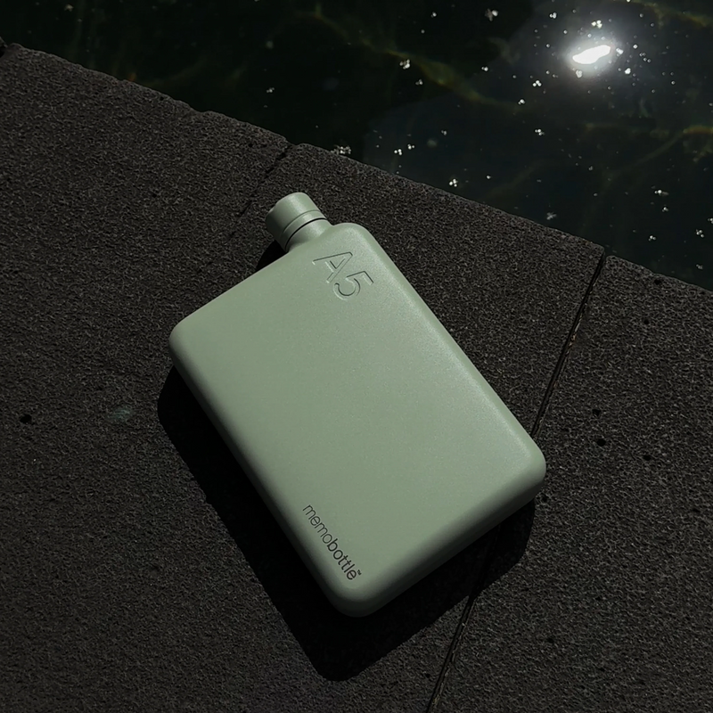 A5 memobottle (Stainless Steel) - Pistachio 36 oz / 1080 ml