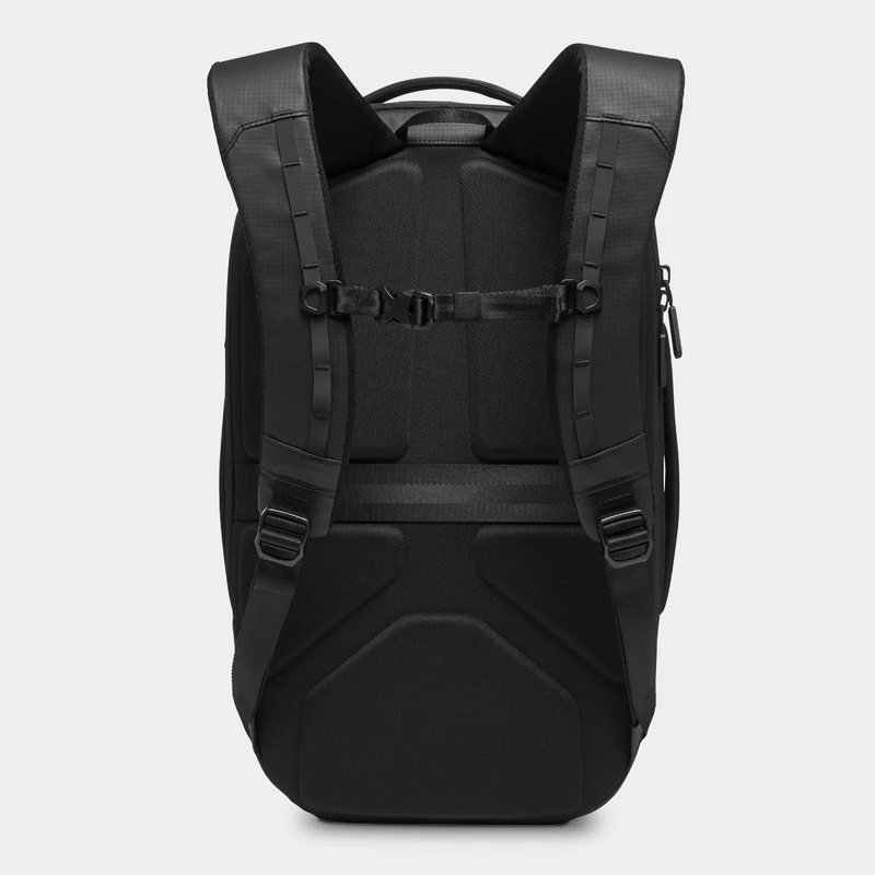 nomatic vs north face backpack Nomatic Navigator RS Pack 15L – Oribags