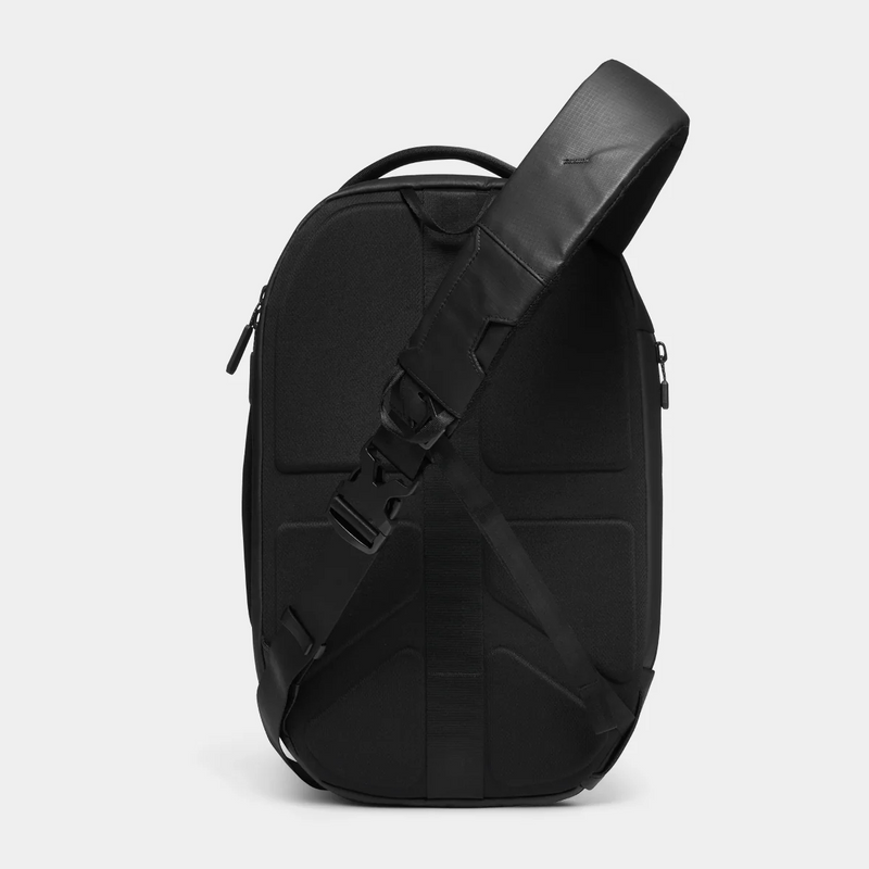 Nomatic Navigator Rs Sling 10L - Black