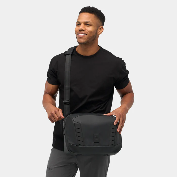 Nomatic McKinnon Sling 13L - Black