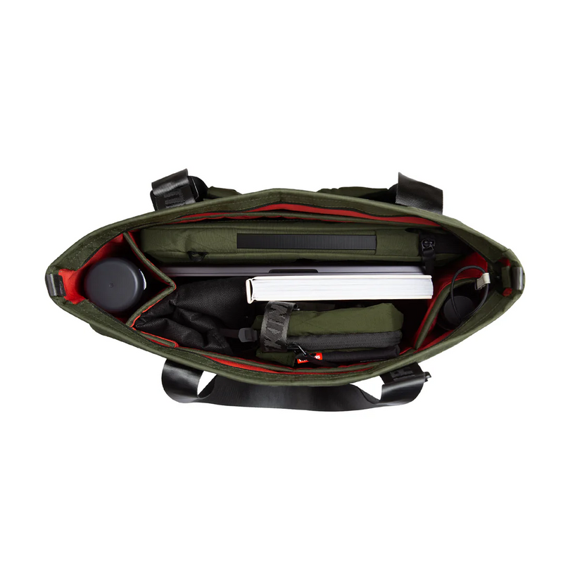 Skinarma JAGER Zip Utility Tote Bag