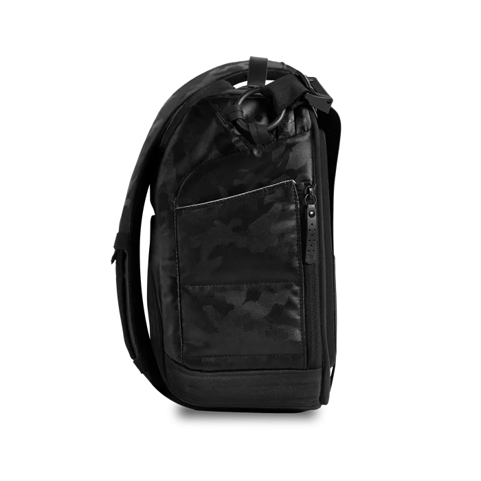 STM Goods Dux 16L Messenger (15") - Black Camo