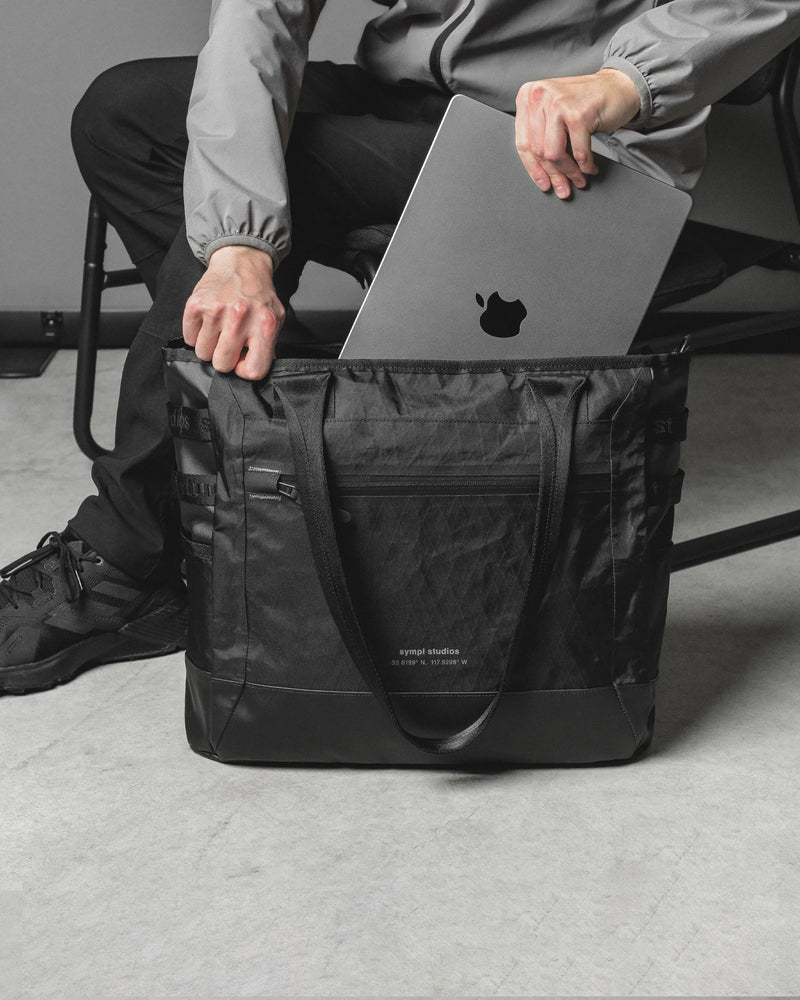 Sympl All Terrain Tote 20L