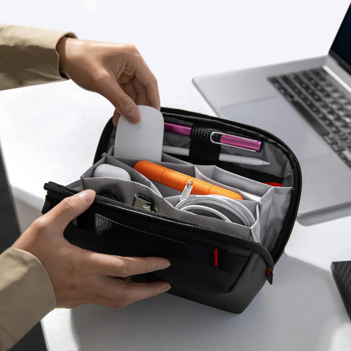 tomtoc Navigator T13 Travel Organizer Pouch – Oribags