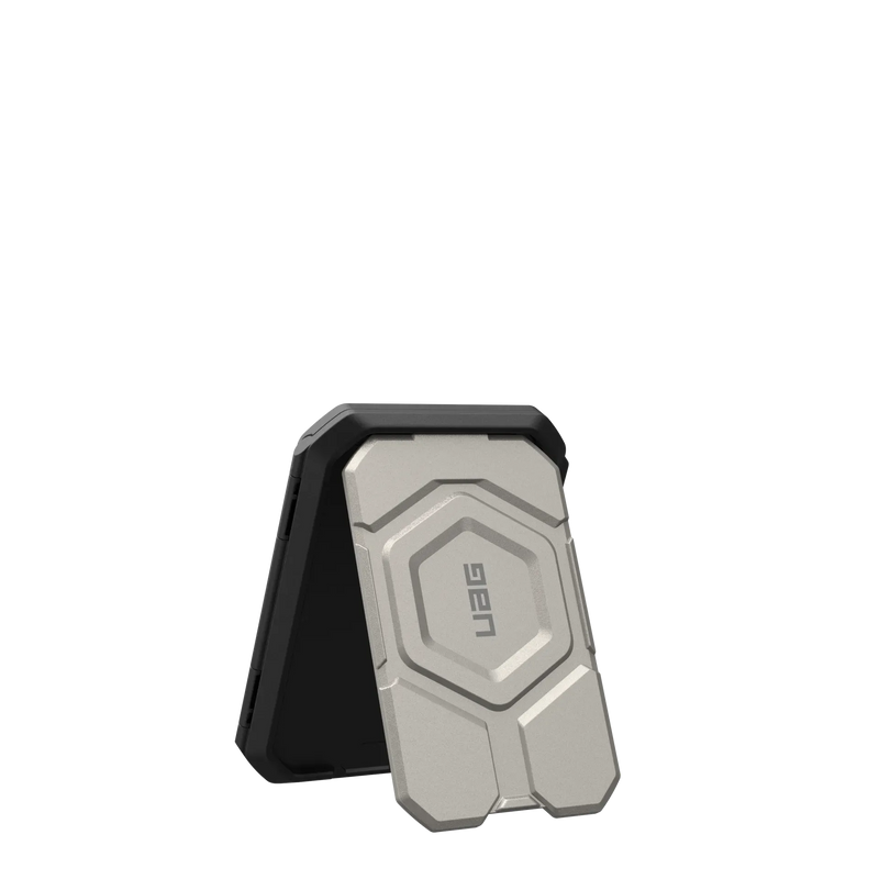 UAG Magnetic Wallet With Stand