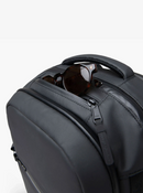 Sympl Weekender Pack 25L Goes Everywhere, Does Everything.