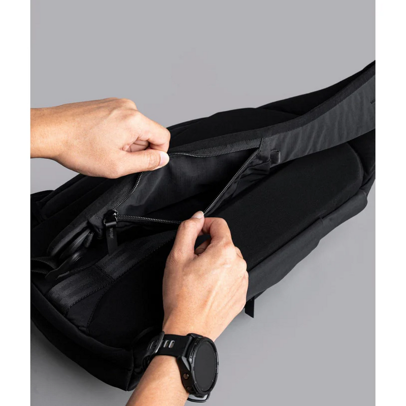 Alpaka Metro Crossbody Left Shoulder | Axoflux 210D