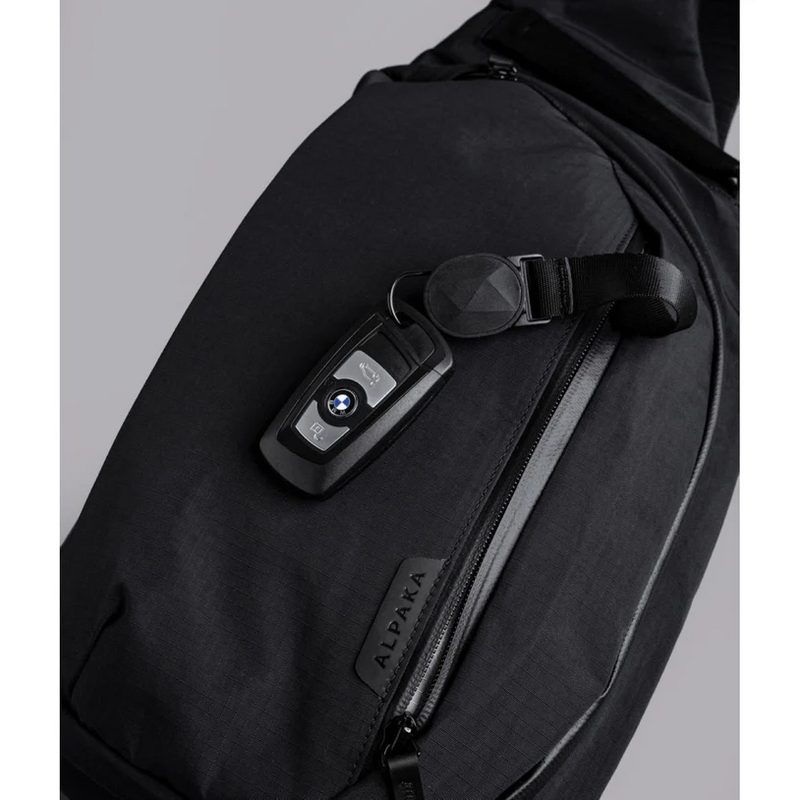 Alpaka Metro Crossbody Left Shoulder | Axoflux 210D