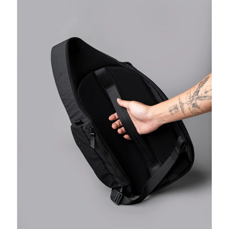 Alpaka Metro Crossbody Right Shoulder Axoflux 210D