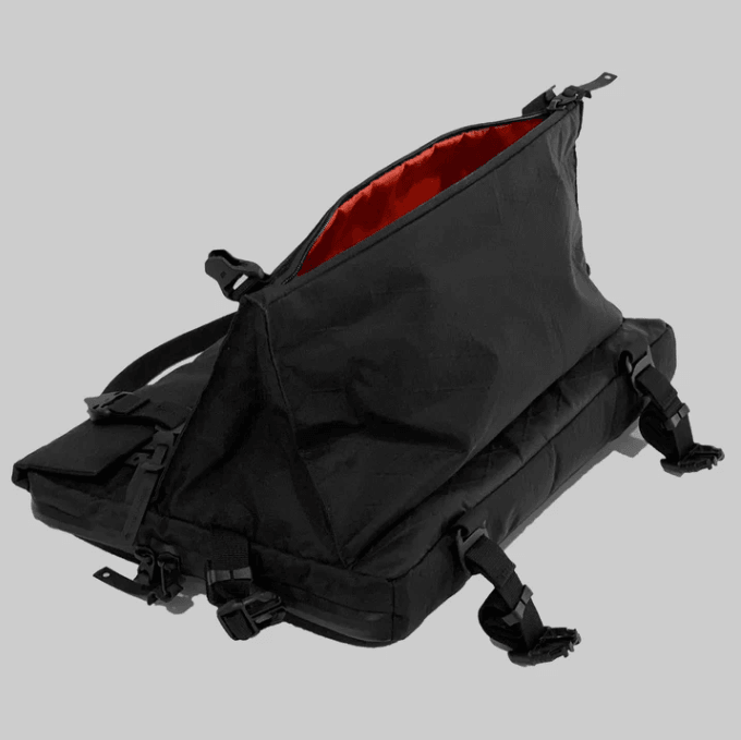 Code of Bell Apex Liner Max - 2-Way Shoulder Bag - Pitch Black - Oribags