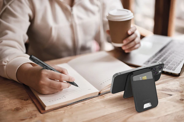 Momax 1-Wallet | Magnetic Card Holder With Stand