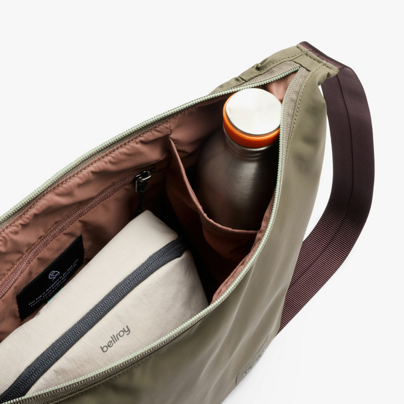 Bellroy Laneway Crescent Bag 7L
