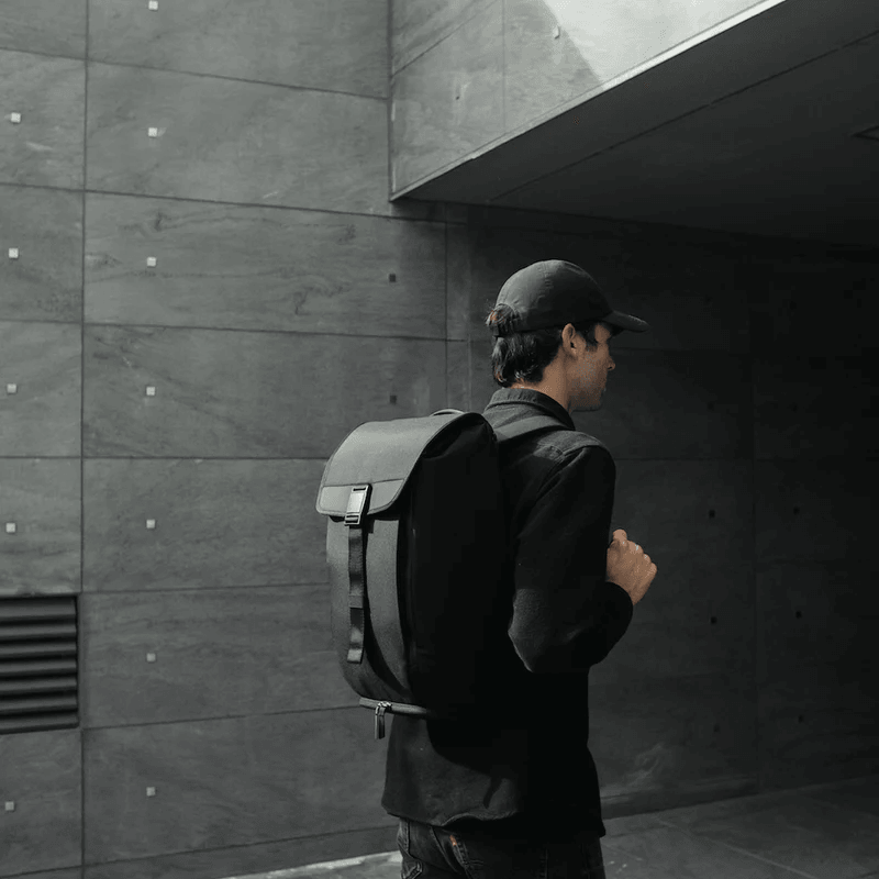 Modern Dayfarer V2 Backpack - Black - Oribags