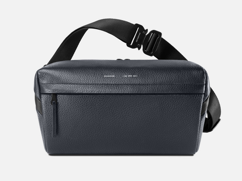 Grams(28) 156 City Sling