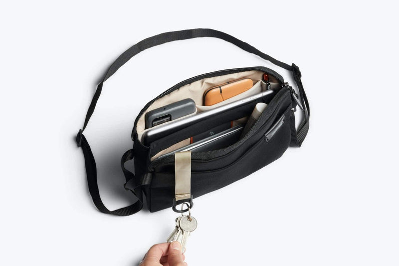 Bellroy City Pouch Plus - Oribags.com