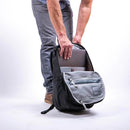 Evergoods Civic Half Zip 22L - Solution Black - Oribags.com