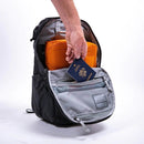 Evergoods Civic Half Zip 22L - Solution Black - Oribags.com