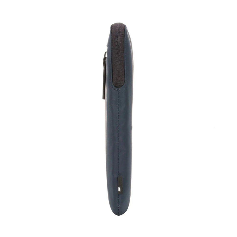 Incase Compact Sleeve in Flight Nylon for MacBook Pro 13"- Thunderbolt (USB-C), Retina, & MacBook Air 13" W/ Retina - Oribags.com