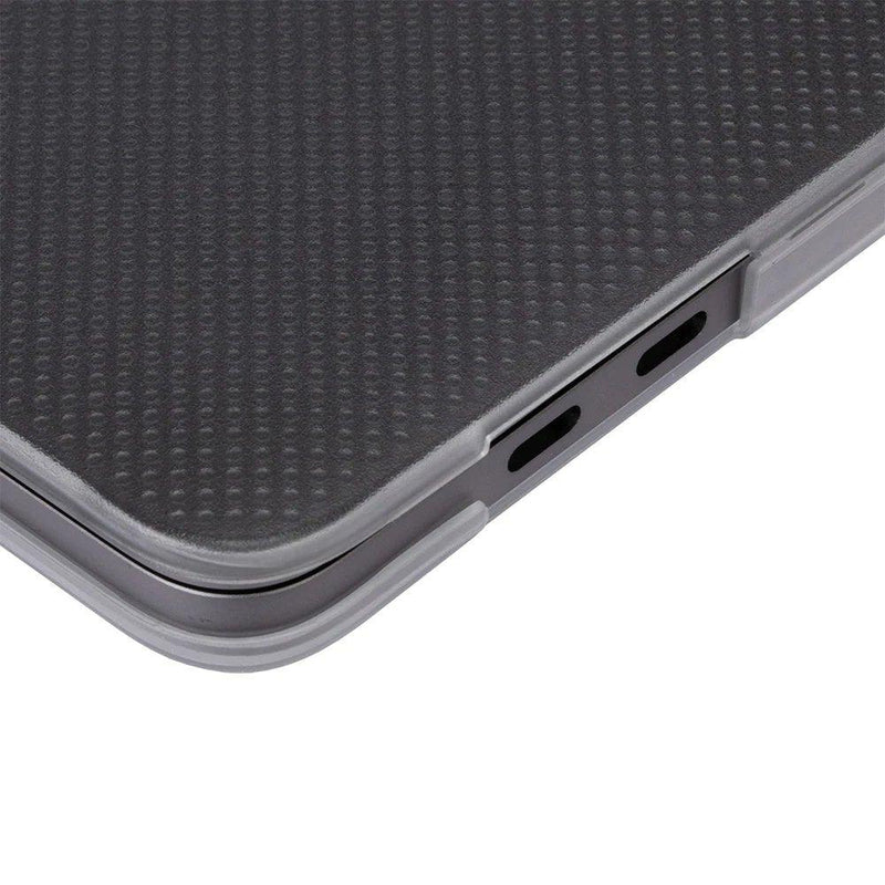 Incase Hardshell Case for MacBook Pro 16" Dots (2019-2020) - Clear - Oribags.com
