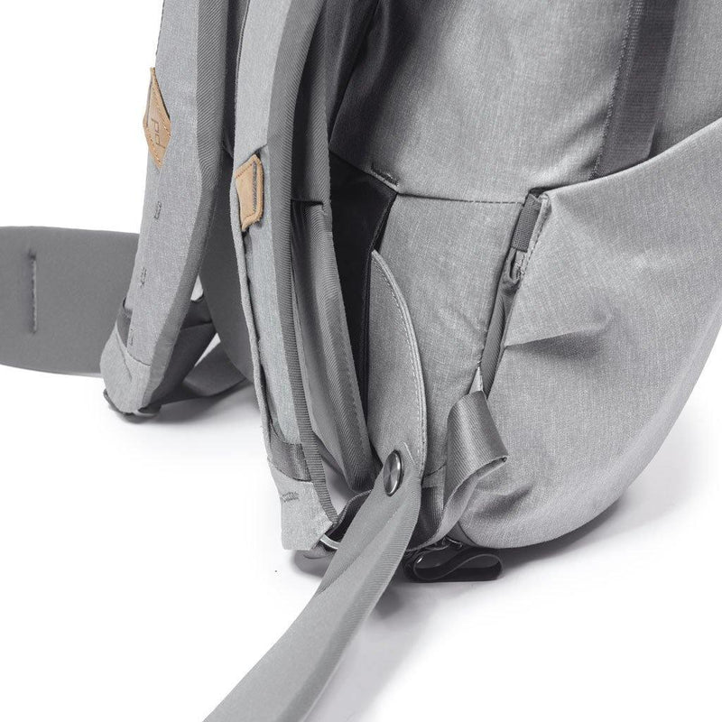 Peak Design Everyday Hip Belt V2 ( Fits into all V2 Everyday Backpack) - Oribags.com