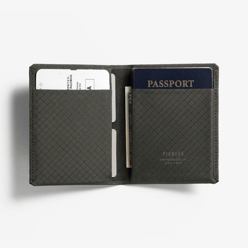 Pioneer Carry Passport Wallet - Oribags