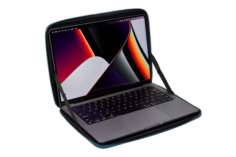 Thule Gauntlet 4.0 14" MacBook sleeve - Oribags.com