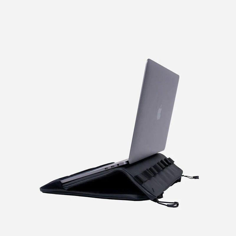 Wandrd Laptop Case - Oribags.com